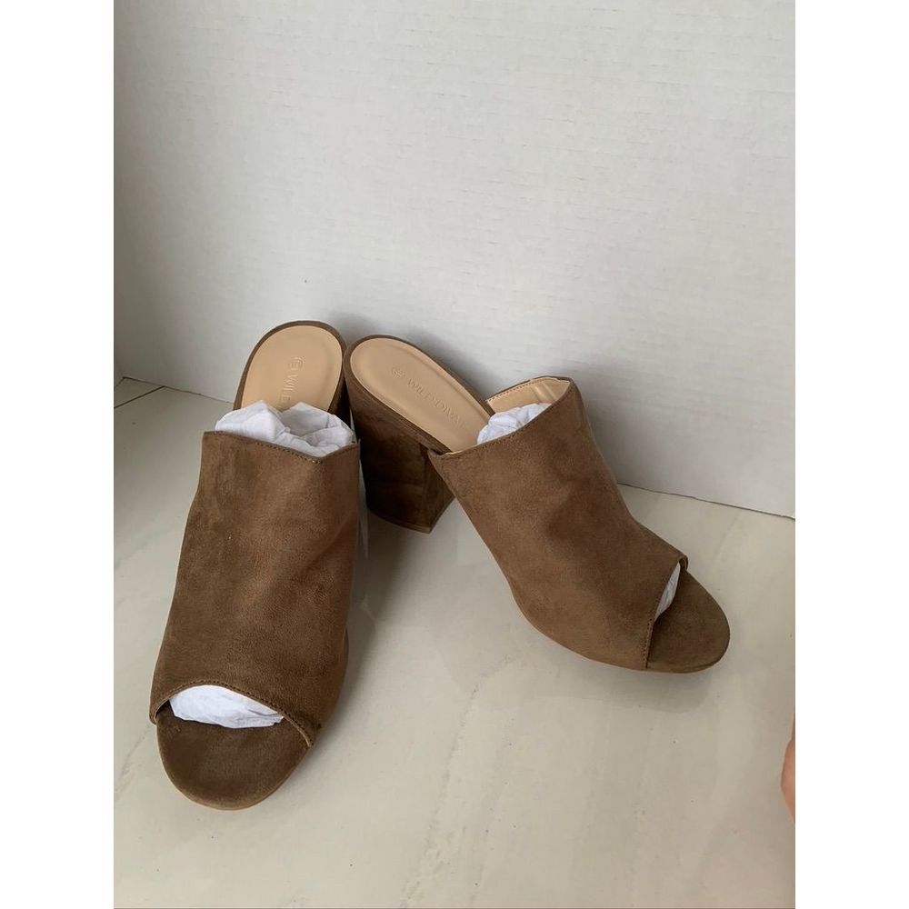 NWT Wild Diva shoes